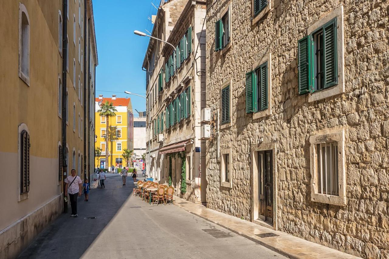 Apartment Queen Teuta In The Heart Of Split Historical Heritage Bagian luar foto